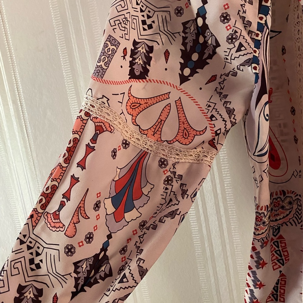 Colorful lightweight tops/NEVER WORN - Picture 9 of 11